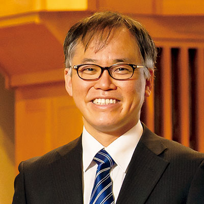 北陸学院大学 学長　矢澤 励太